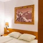 Residenz Wildkogelbahn 4